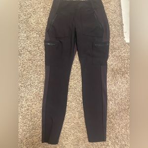 Athleta Highland Hybrid Leggings